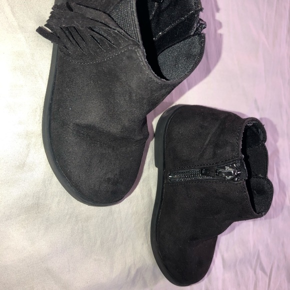 Black suede fringe booties - Picture 5 of 8